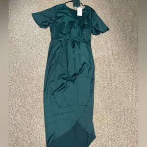 Emerald Green short sleeve V-neck cocktail dress